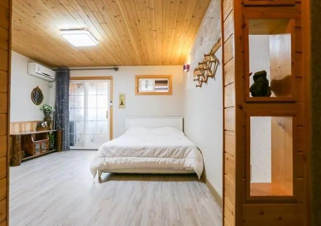 Flama Jeju Pension Holiday home