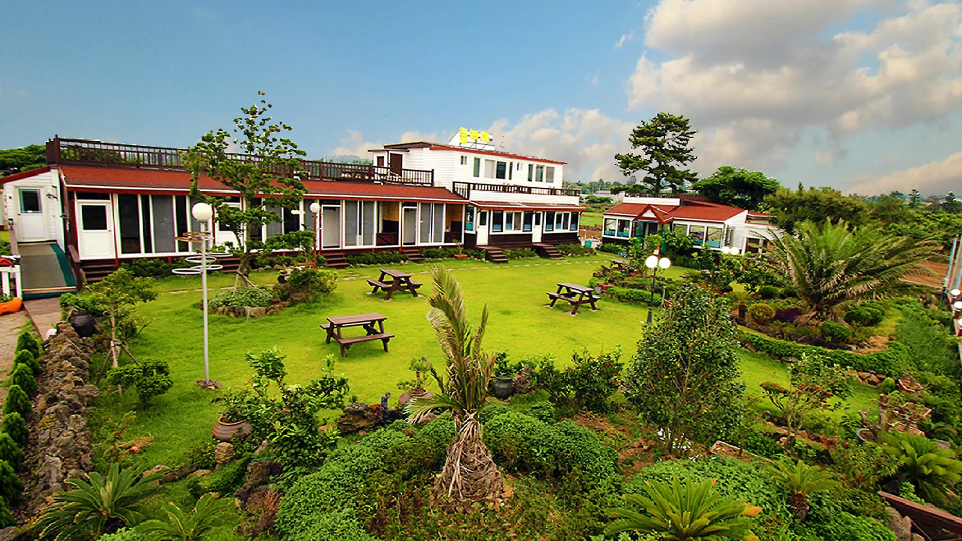 Flama Jeju Pension